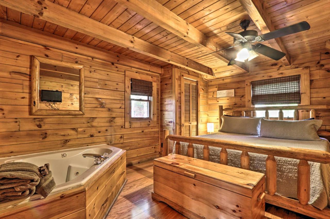 Smoky Mountain Log Cabin 7 Mi To Gatlinburg! Sevierville Exteriör bild