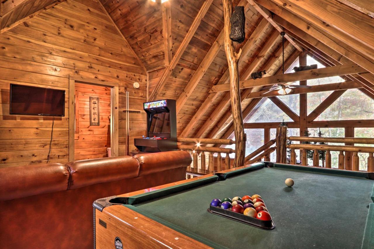 Smoky Mountain Log Cabin 7 Mi To Gatlinburg! Sevierville Exteriör bild